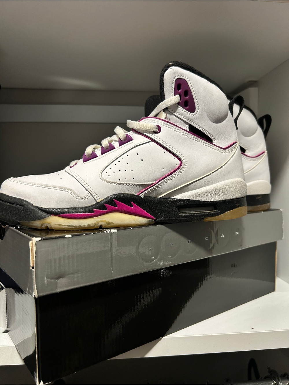 Air Jordan Sixty Plus GS 2009 White Plum Black 5.5Y 365374-151
